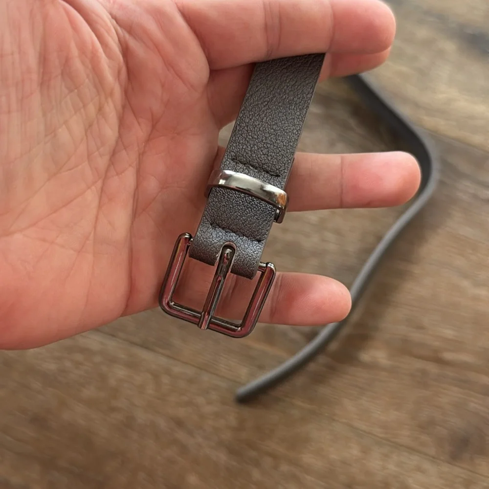 Torrid gray skinny belt 2‎